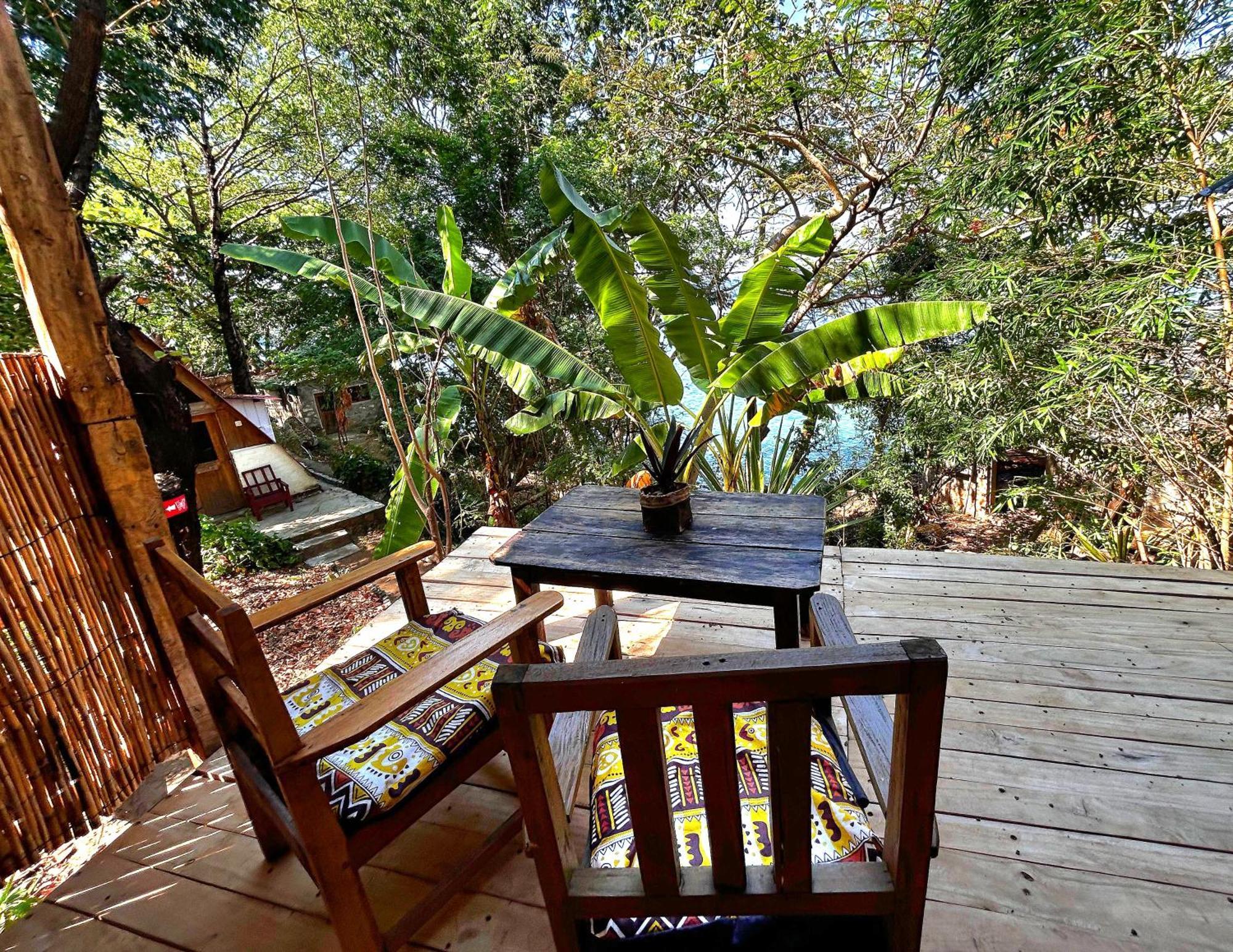 Butterfly Space- A Non-Profit Eco-Lodge Nkhata Bay Exterior photo